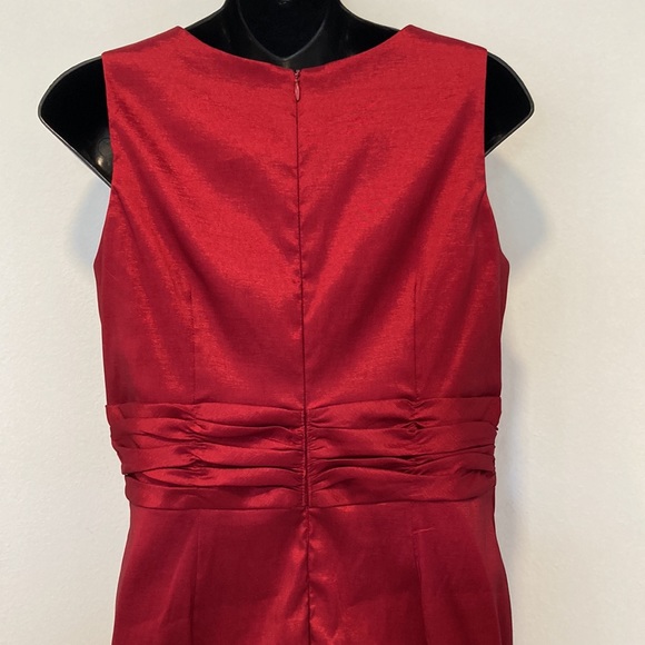 CHETTA B Deep Red Evening Dress Sleeveless in Size 8 - Picture 4 of 9